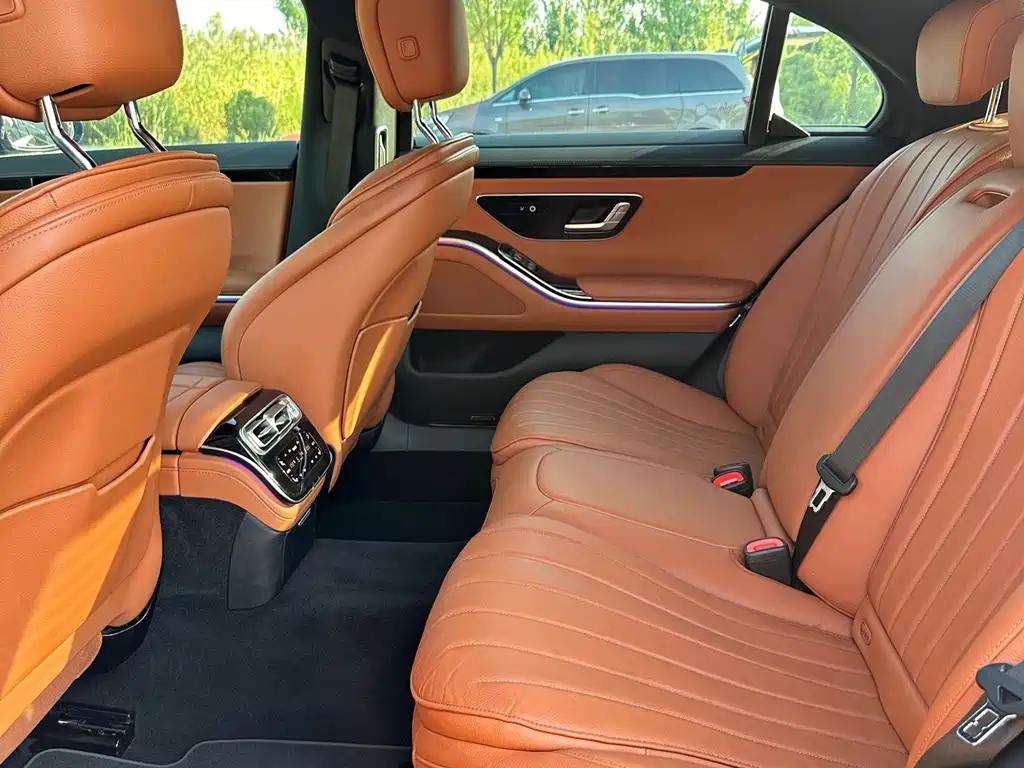 Mercedes-Benz S-Class — миниатюра 9