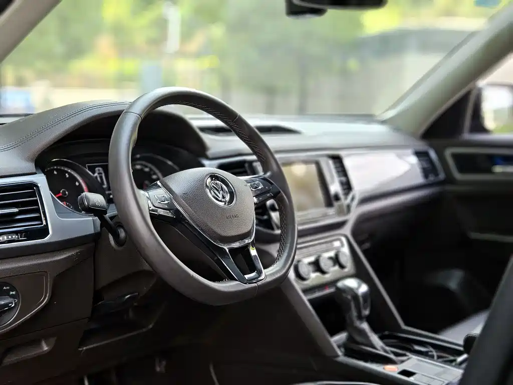 Volkswagen Teramont — миниатюра 6