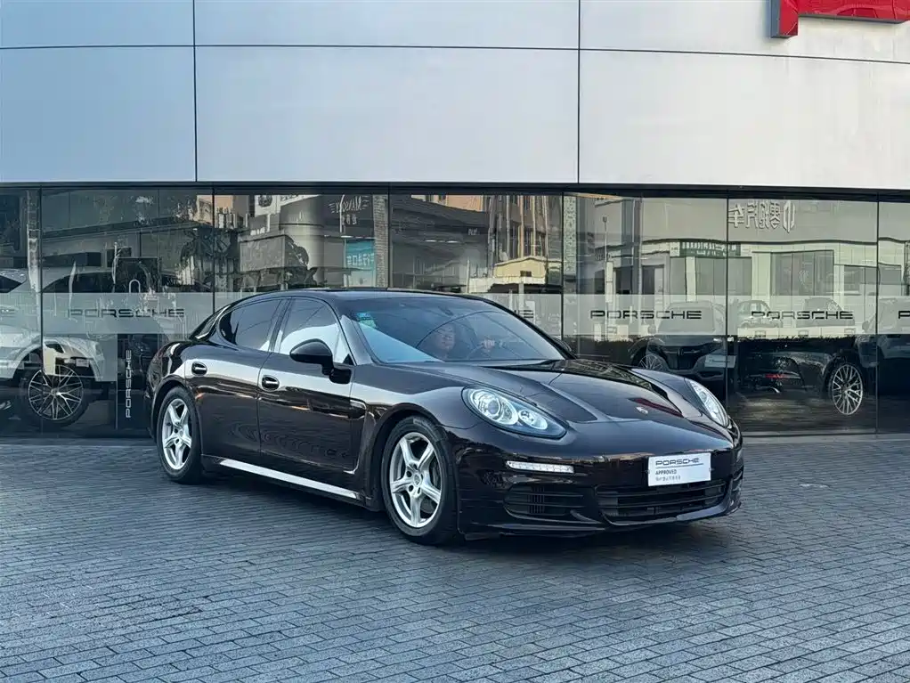 Porsche Panamera — миниатюра 3