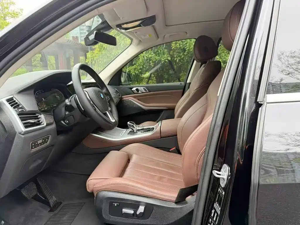 BMW X5 2019 xDrive30i X