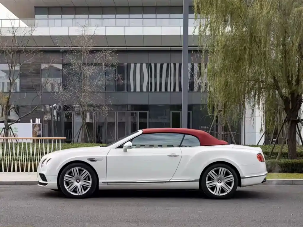 Bentley Continental — миниатюра 3