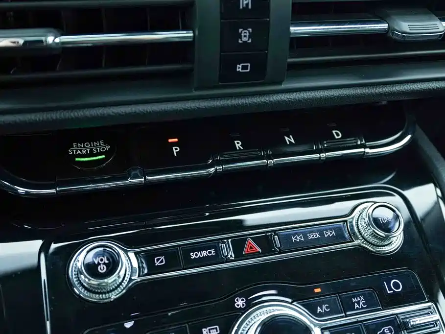 Lincoln Corsair 2020 2.0T Premium