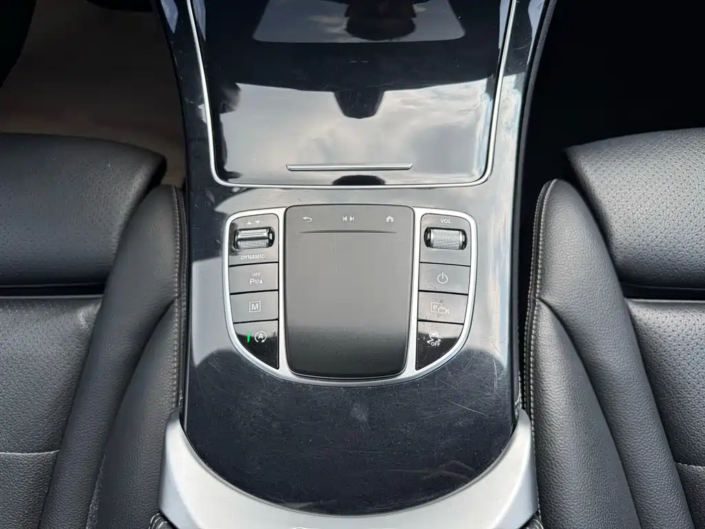 Mercedes-Benz GLC — миниатюра 14