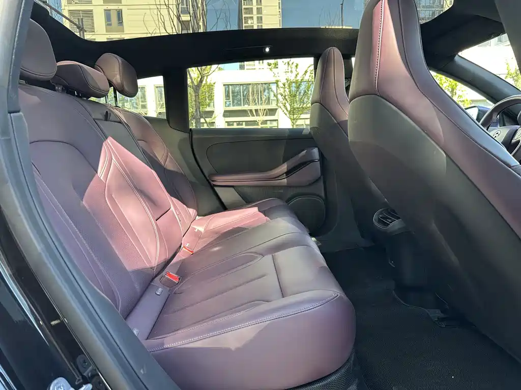 NIO ET5T — миниатюра 13