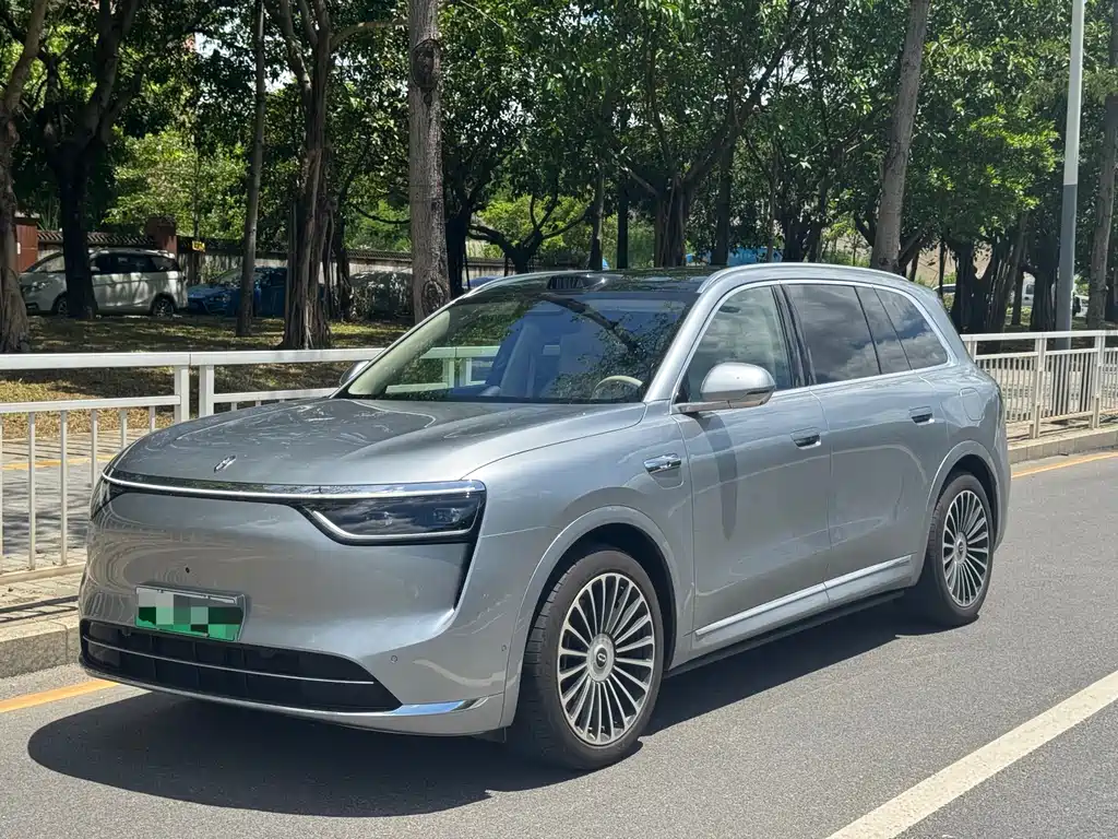 Aito M8 2025 Max+ 53.4kWh 6 мест (192 )