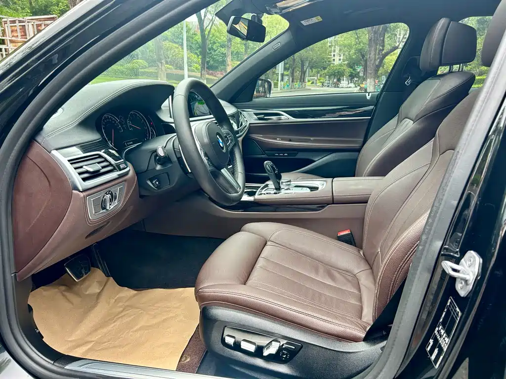 BMW 7 Series 7 2018 730Li Lead M Sport