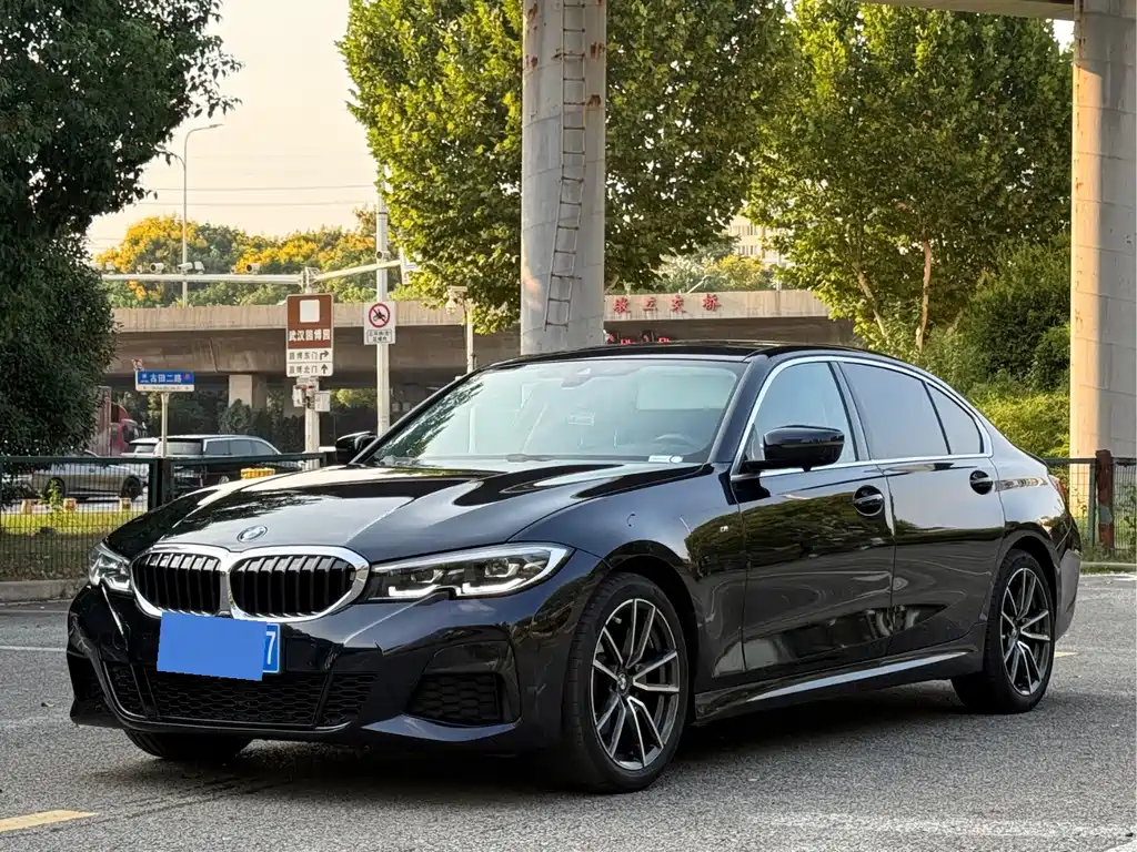XPeng G9