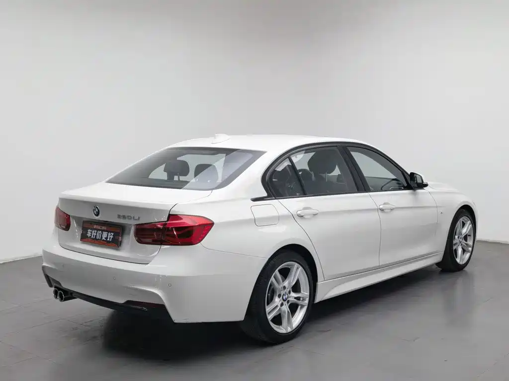 BMW 3 Series — миниатюра 2
