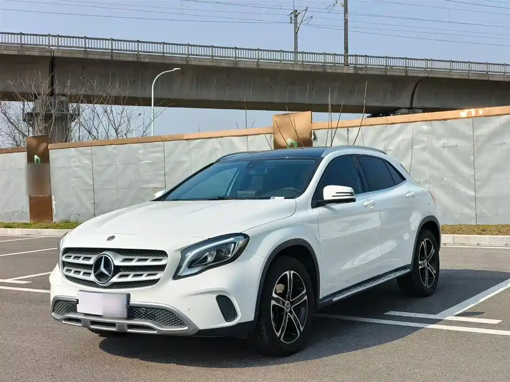 Mercedes-Benz GLA 2018