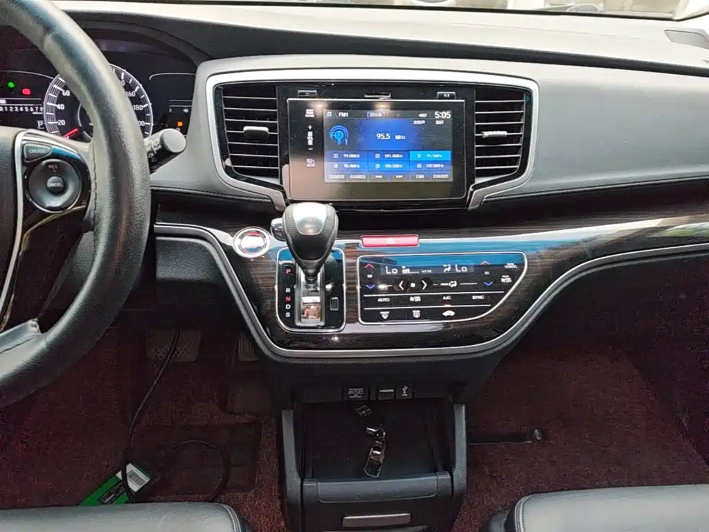 Honda Odyssey — миниатюра 13