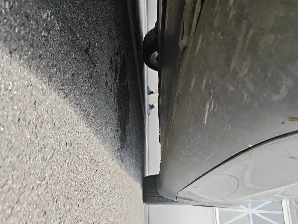 Tesla Model Y — миниатюра 19