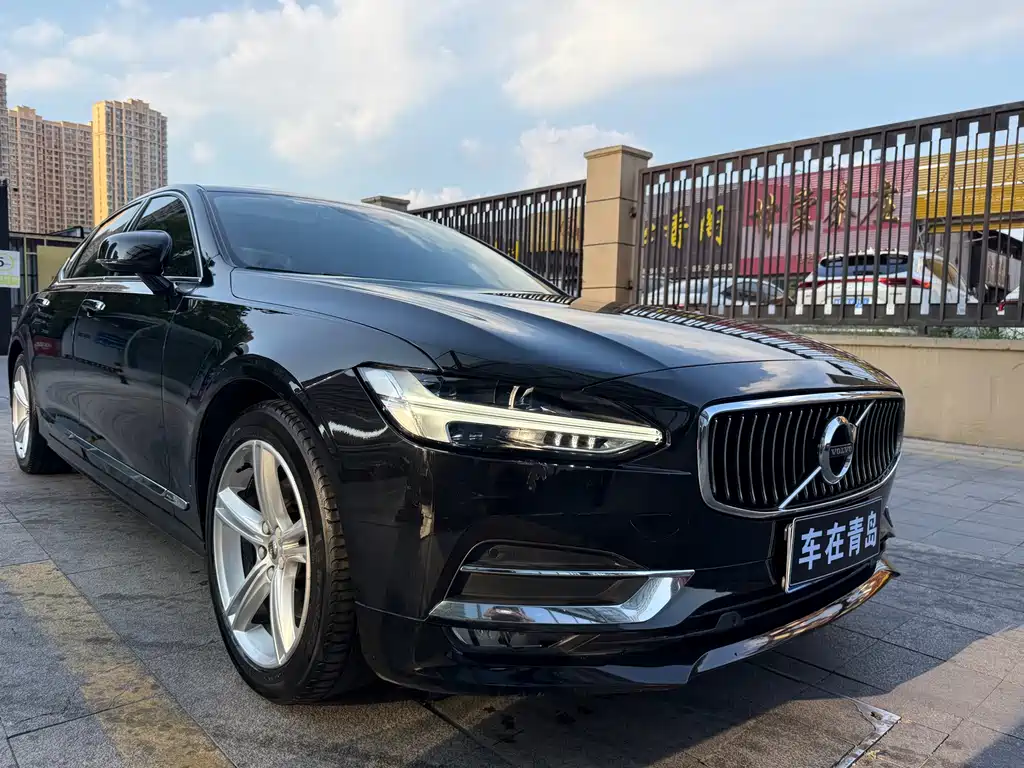 Volvo S90 — миниатюра 3