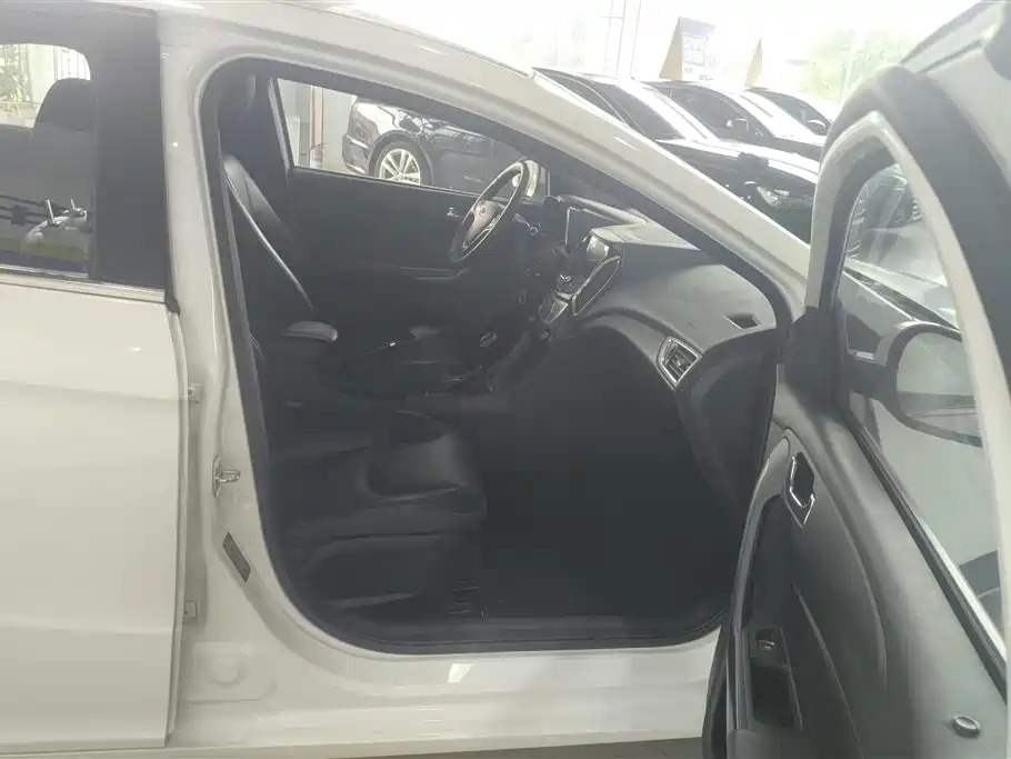 Chery Arrizo 5 5 2017 1.5L CVT