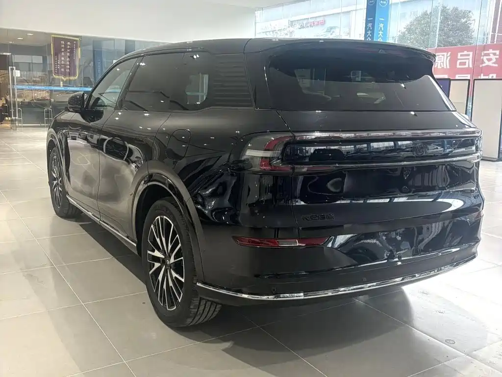 Changan Q07 2025 215