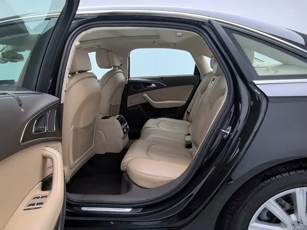 Audi A6L — миниатюра 15