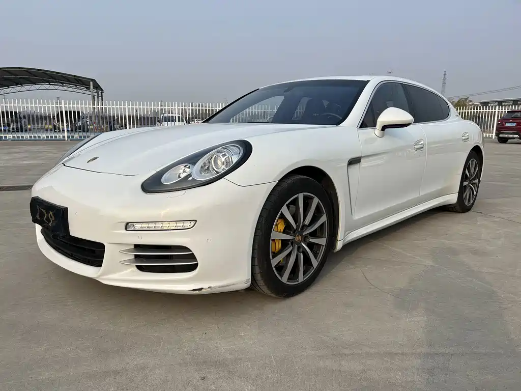 Porsche Panamera — миниатюра 26