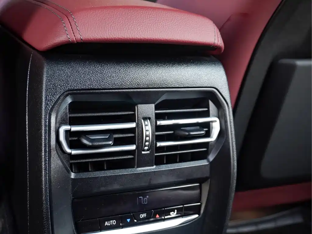BMW 3 Series — миниатюра 18