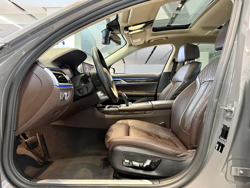 BMW 7 Series 7 2019 730Li Luxury