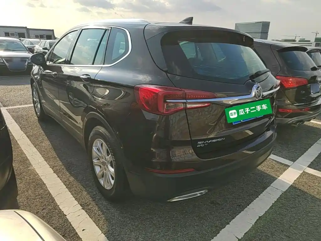 Buick Envision Plus — миниатюра 5