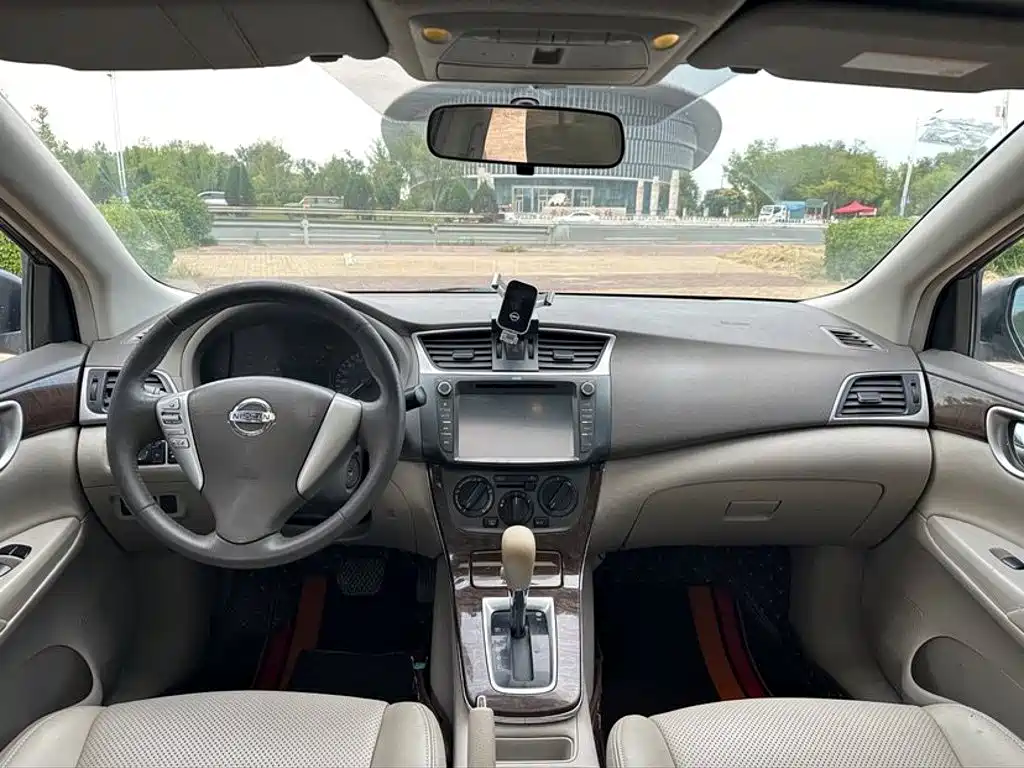 Nissan Sylphy — миниатюра 9
