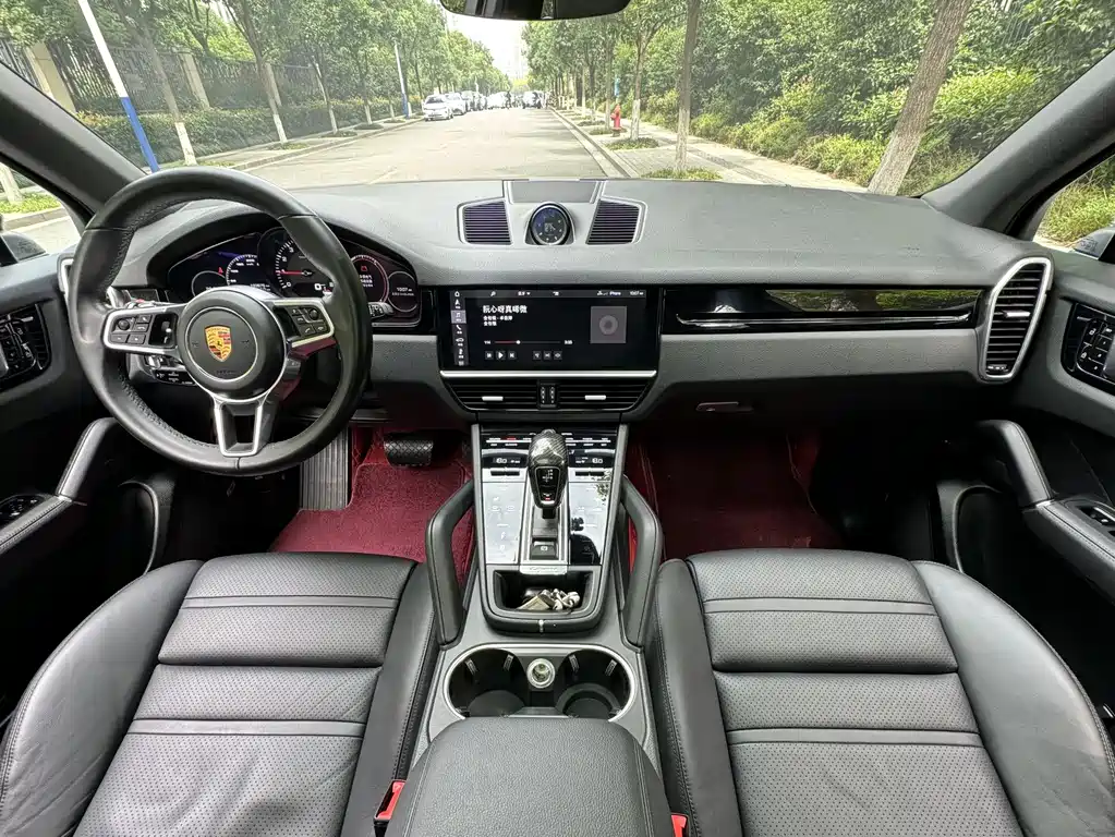 Porsche Cayenne 2019 Cayenne 3.0T