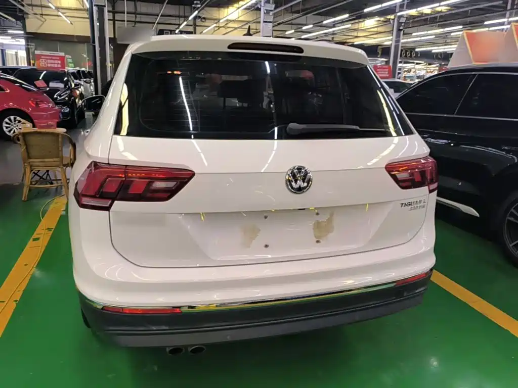 Volkswagen Tiguan L — миниатюра 6