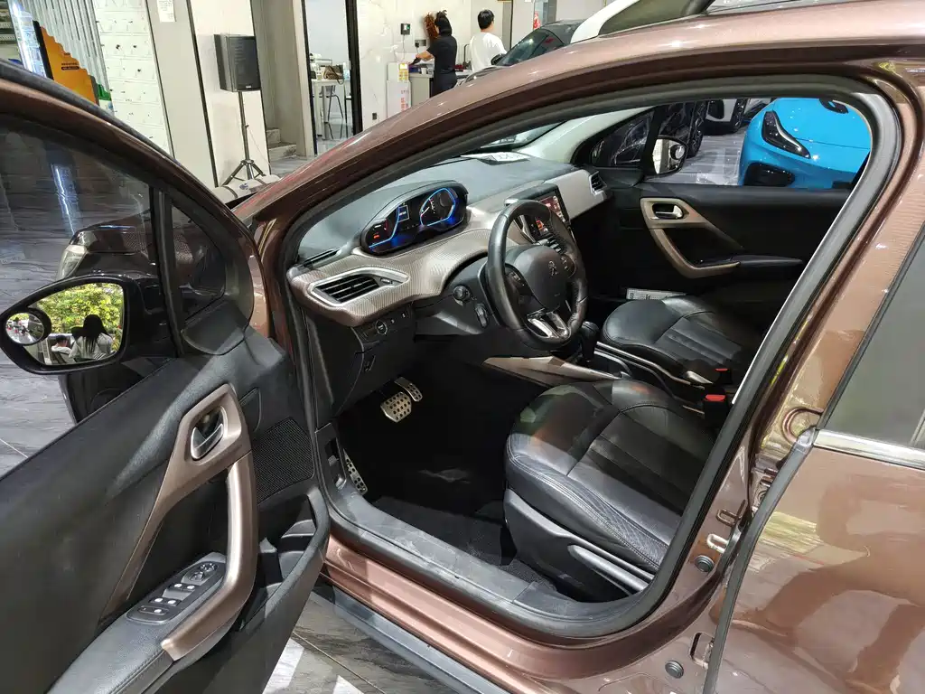 Peugeot 2008 — миниатюра 15
