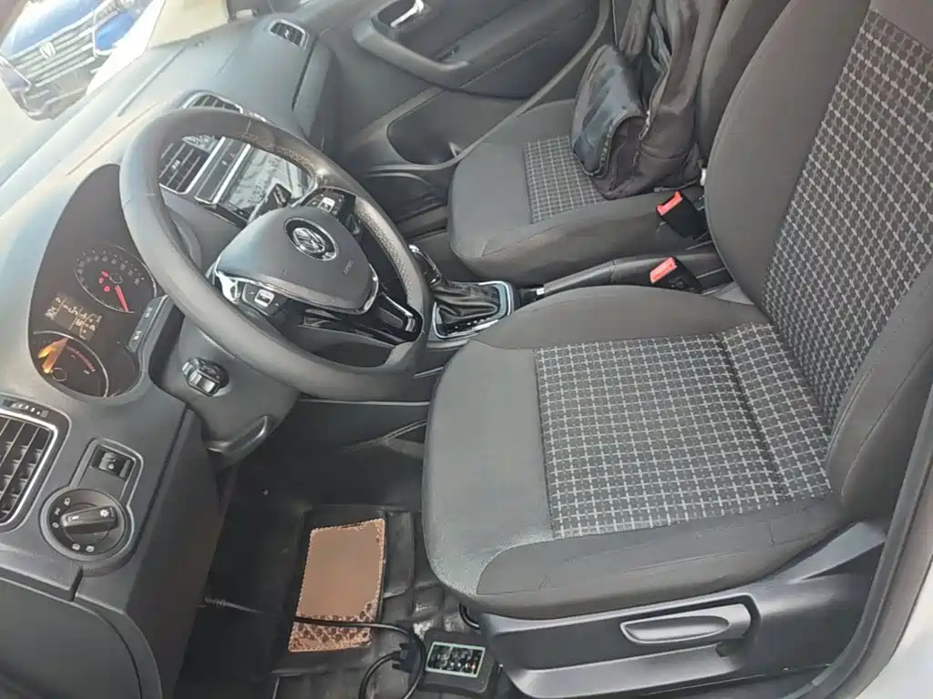 Volkswagen Polo — миниатюра 15