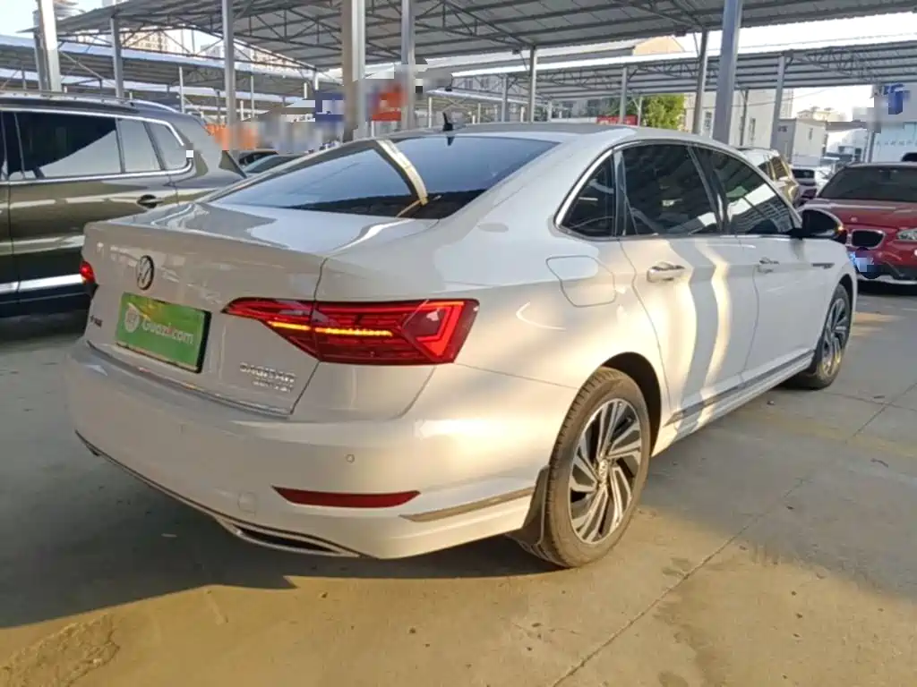 Volkswagen Sagitar — миниатюра 7
