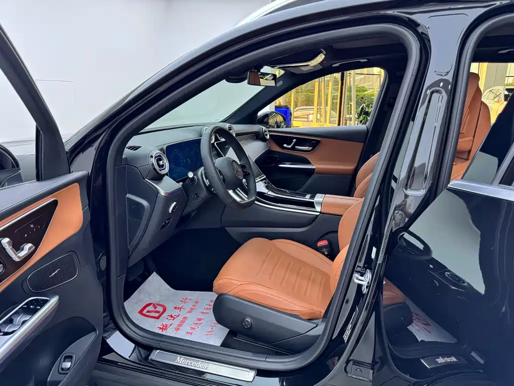Mercedes-Benz GLC — миниатюра 7
