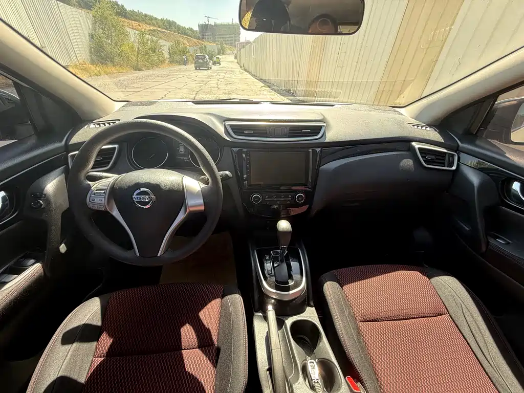 Nissan Qashqai — миниатюра 5