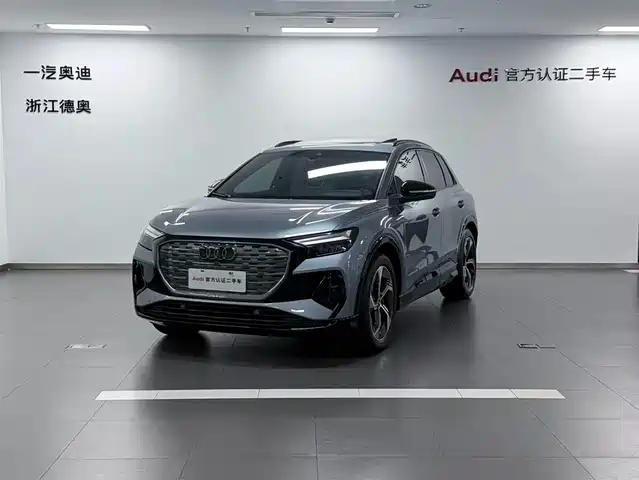 Audi Q 4 e-tron 2022 40 e-tron — фото 1