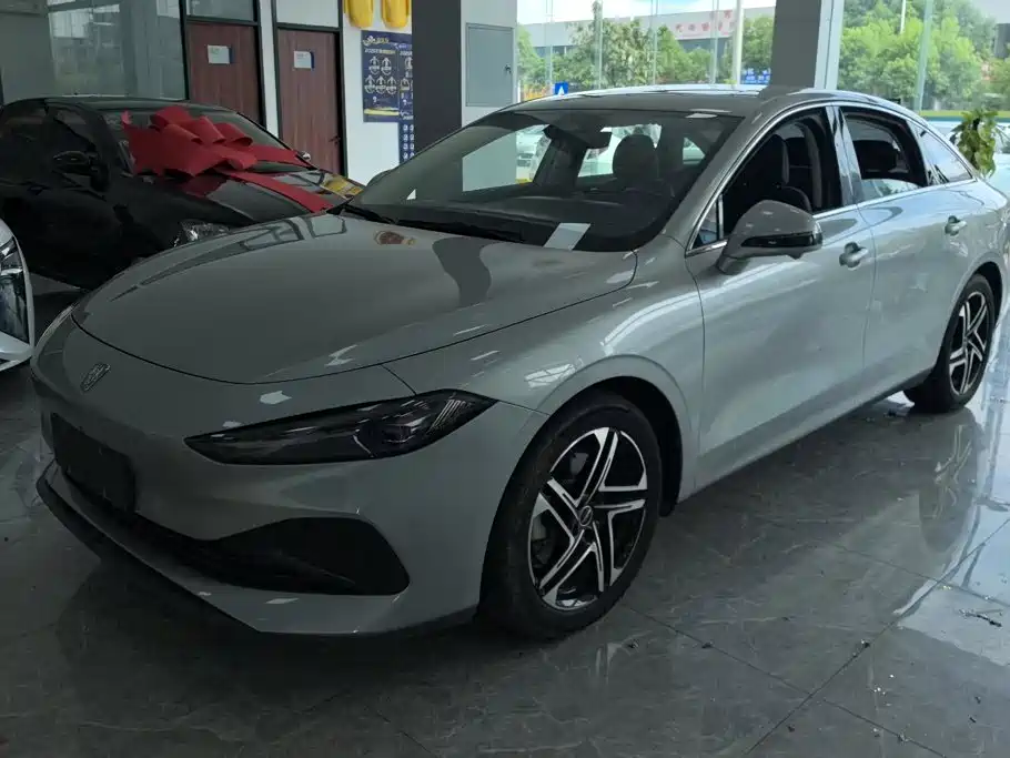 Roewe D7