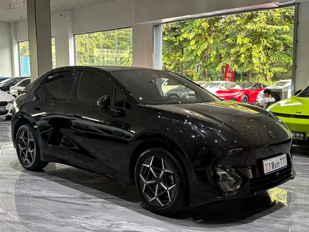 Lynk & Co Z20 — миниатюра 3