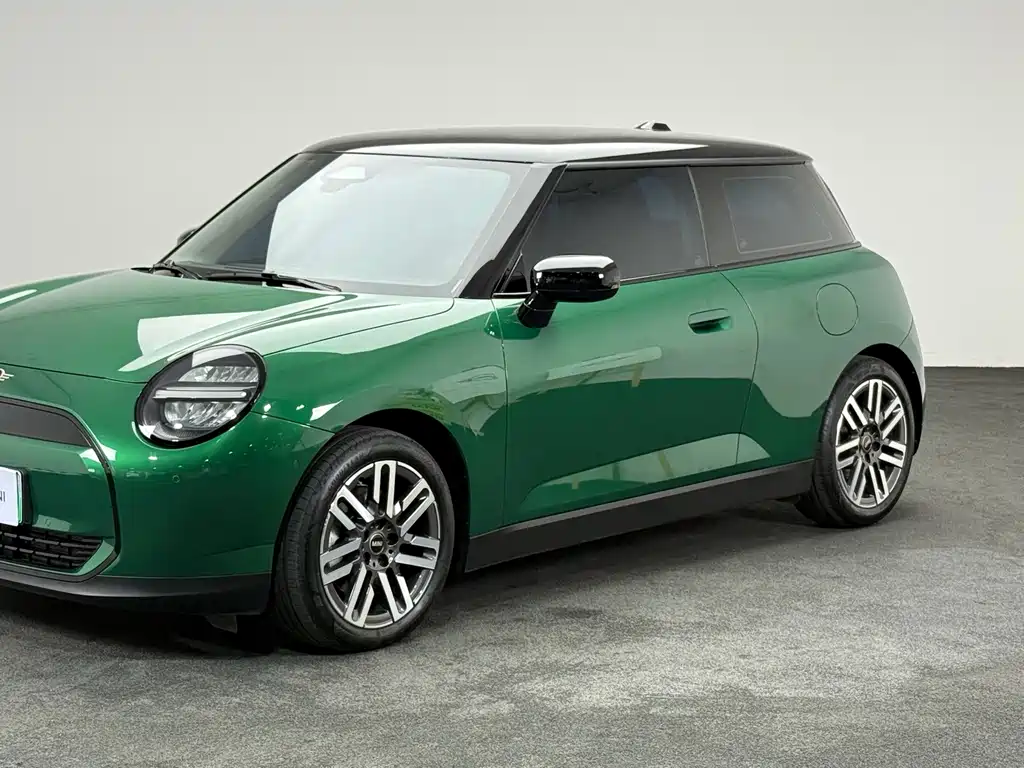 MINI MINI COOPER EV — миниатюра 6