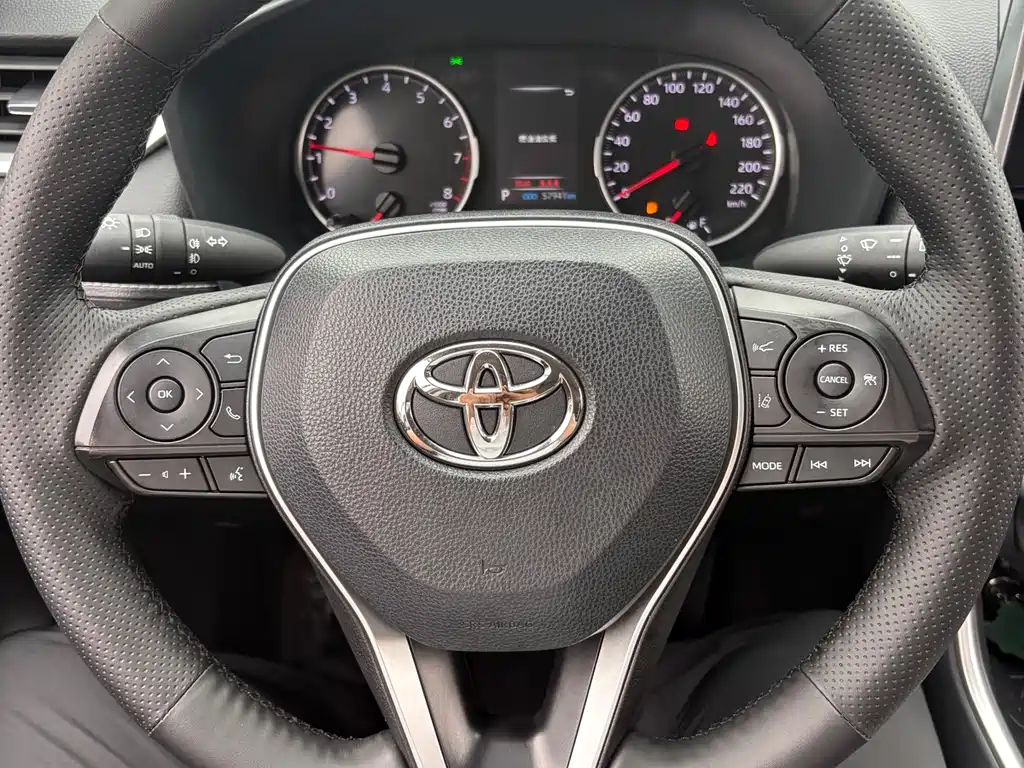 Toyota Wildlander 2022 2.0L CVT Luxury PLUS