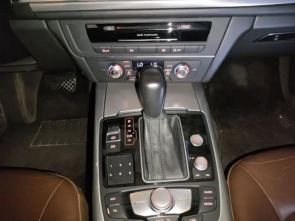 Audi A6L — миниатюра 14