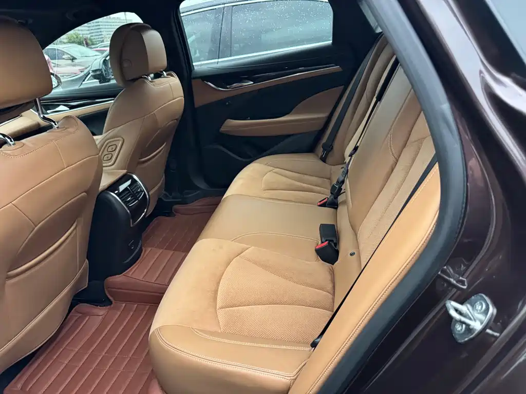 Buick LaCrosse — миниатюра 10