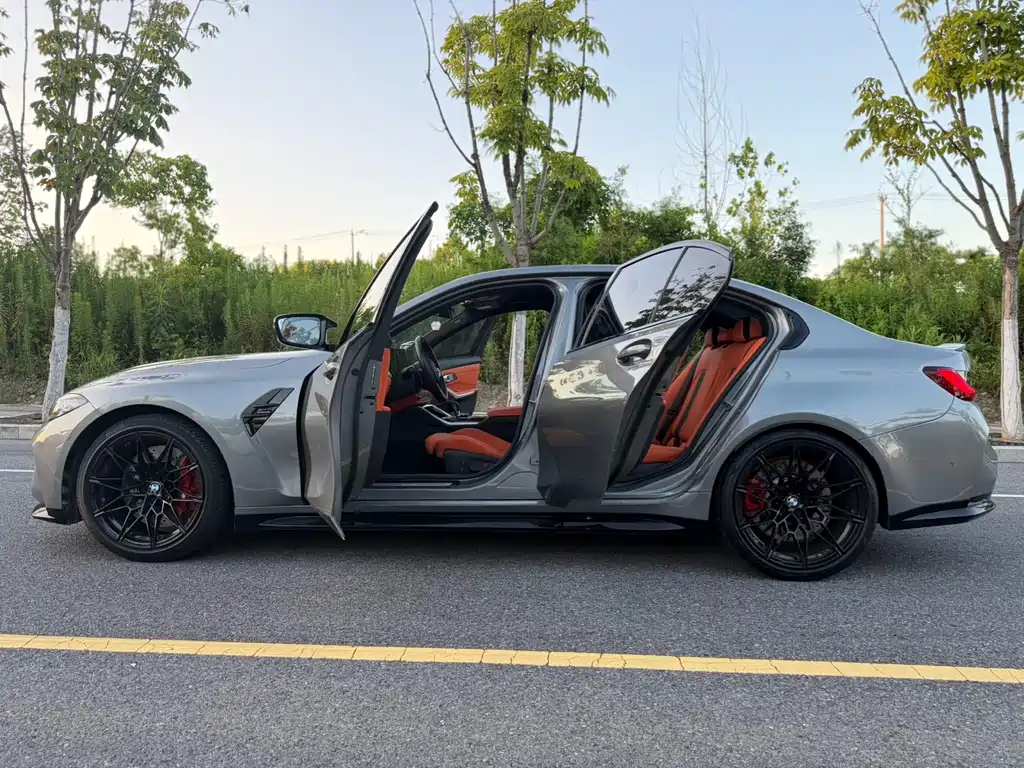 BMW M3 — миниатюра 7