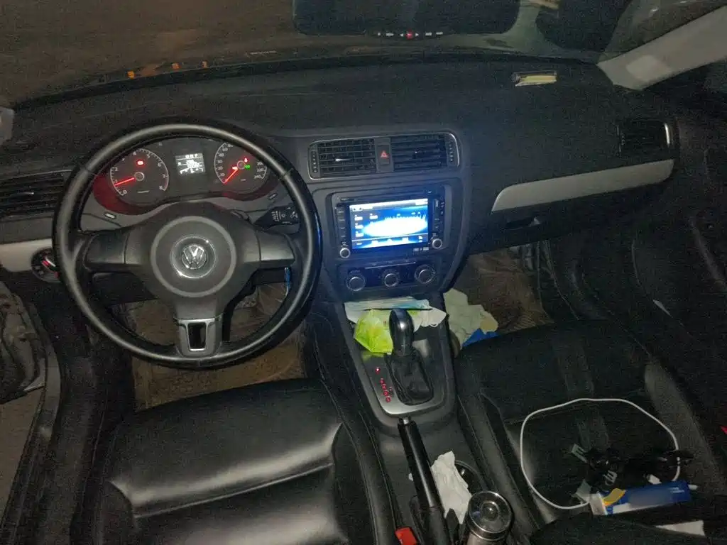 Volkswagen Sagitar — миниатюра 5