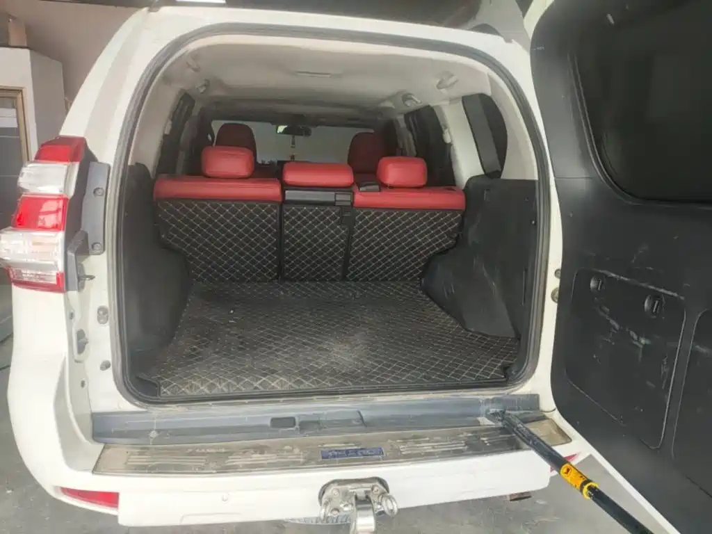 Toyota Prado — миниатюра 6