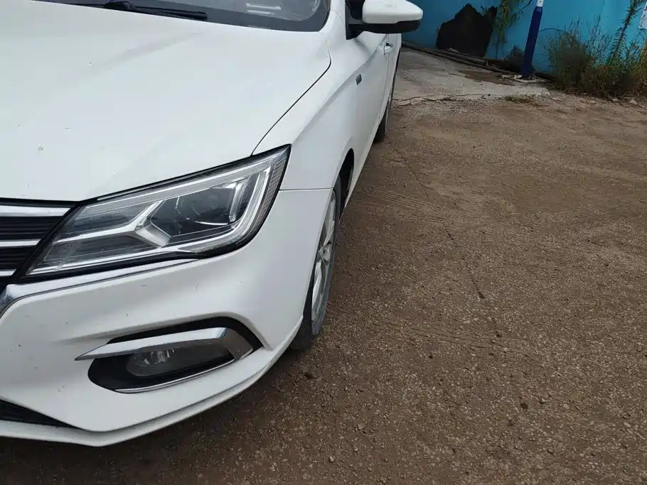 Roewe i5 — миниатюра 5