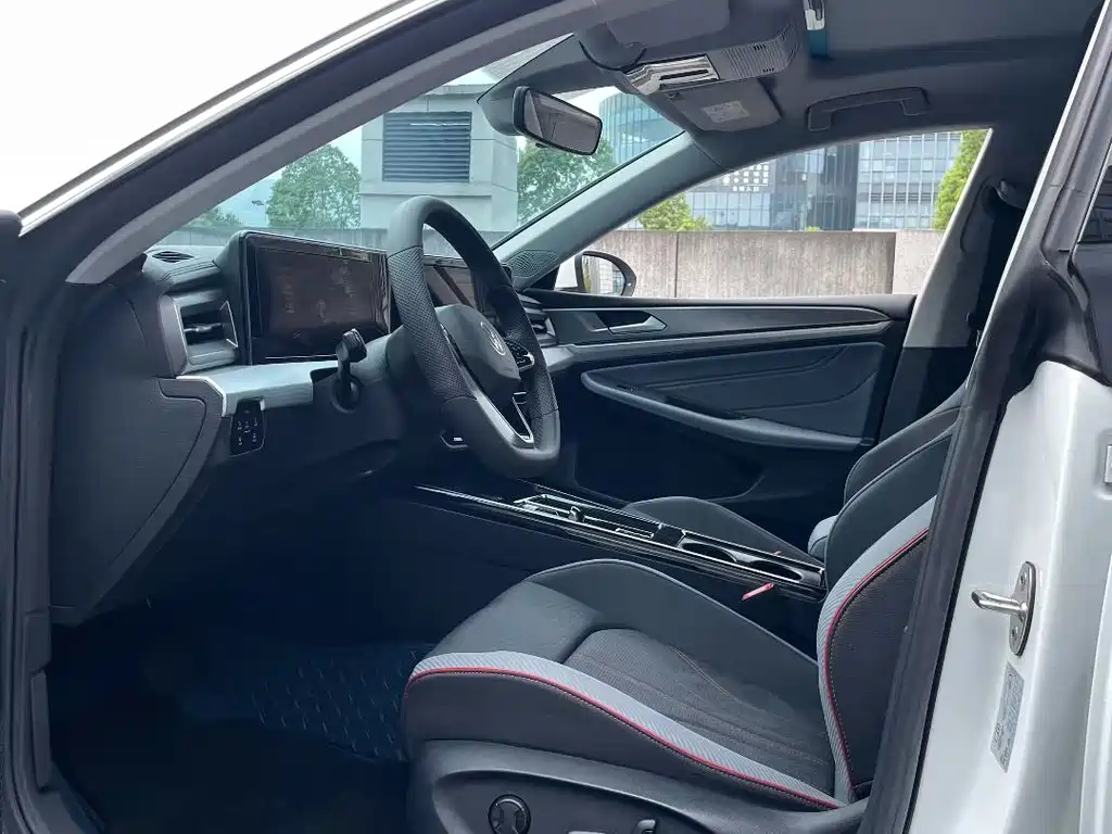 Volkswagen Lamando — миниатюра 7