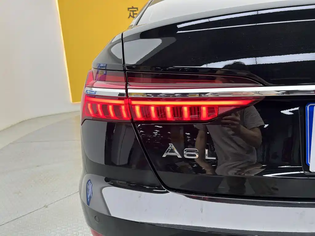 Audi A6L — миниатюра 7