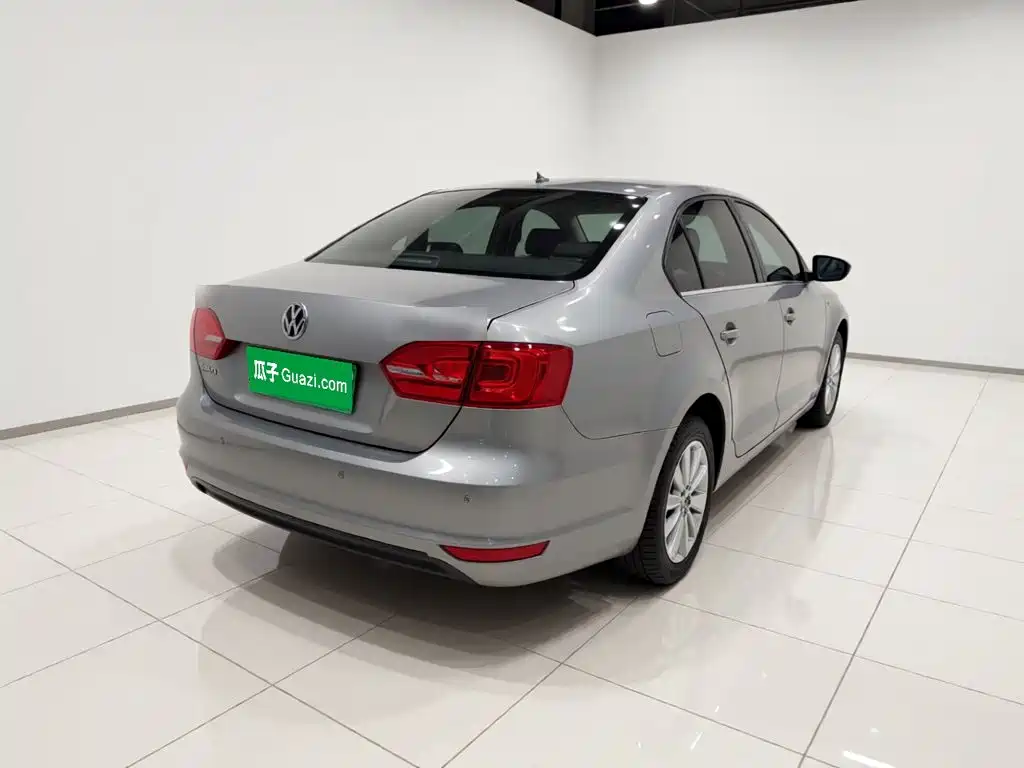 Volkswagen Sagitar — миниатюра 4