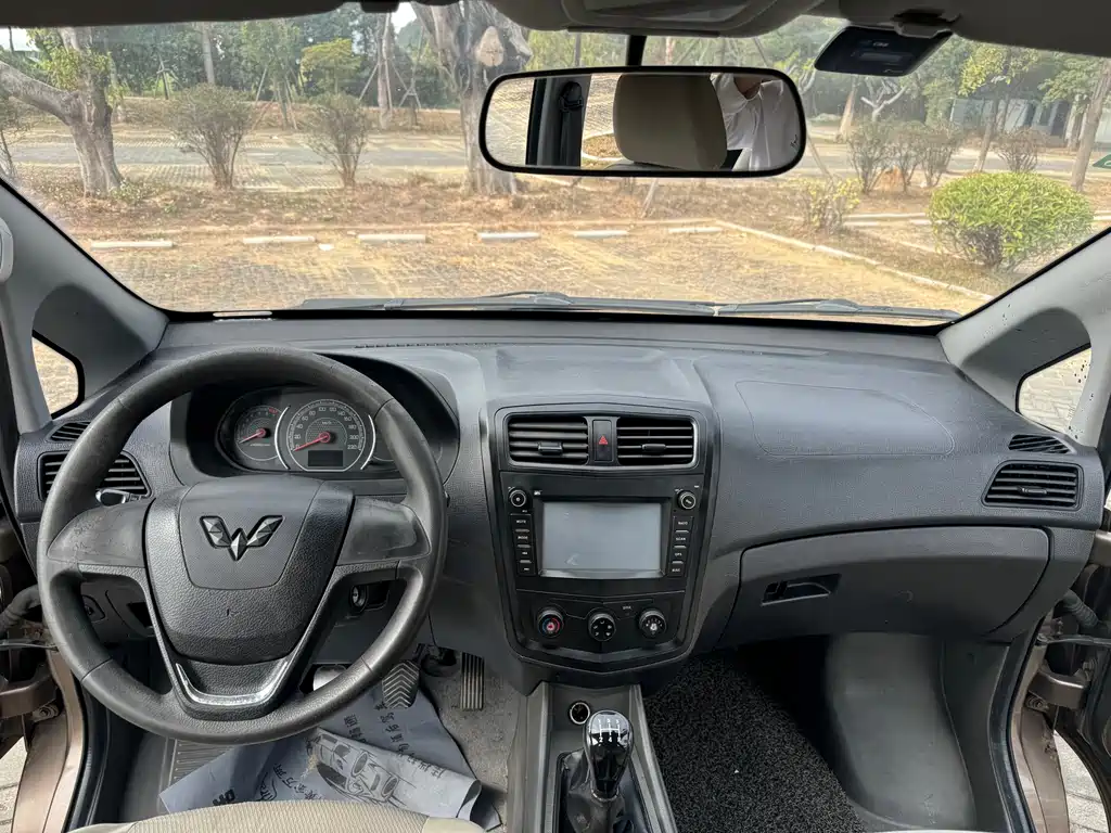 WULING WULING JOURNEY CLASSIC