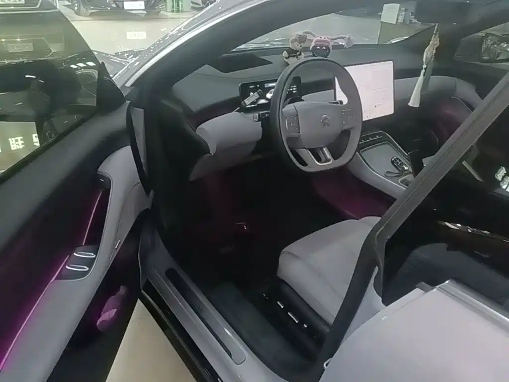 NIO ET5T — миниатюра 16