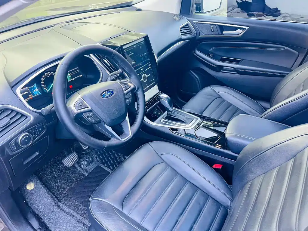 Ford Edge — миниатюра 5