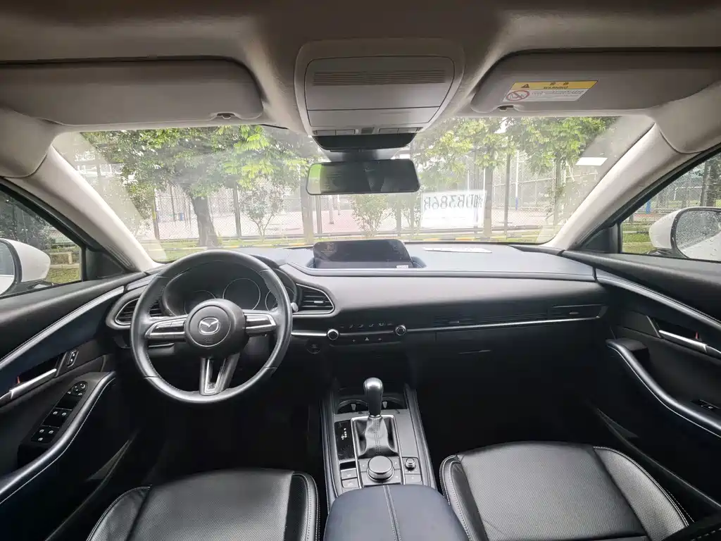 Mazda CX-30 — миниатюра 10