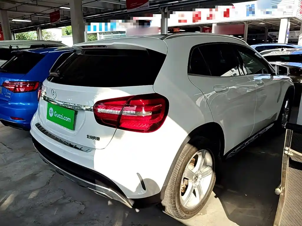 Mercedes-Benz GLA — миниатюра 7